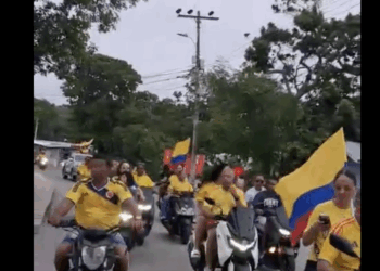 En San Andrés, los seguidores de Abelardo de la Espriella también celebraron el triunfo electoral del abogado. 